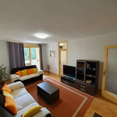 Apartment Val *