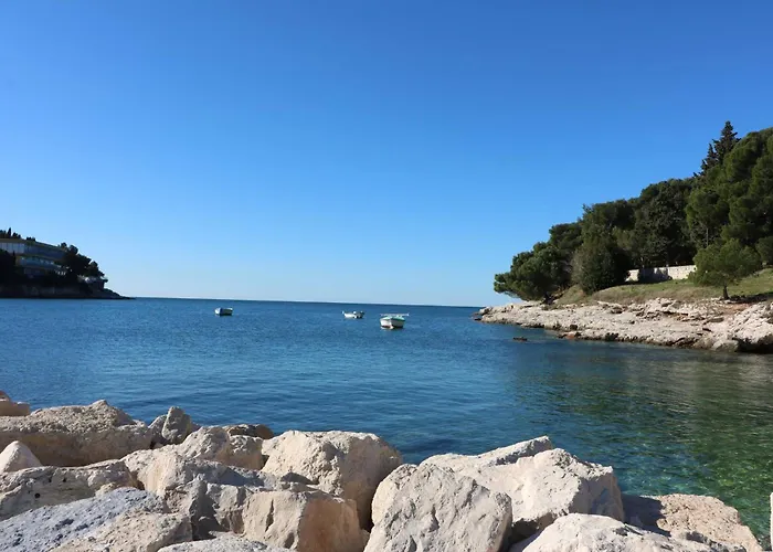 Val Apartamento Pula